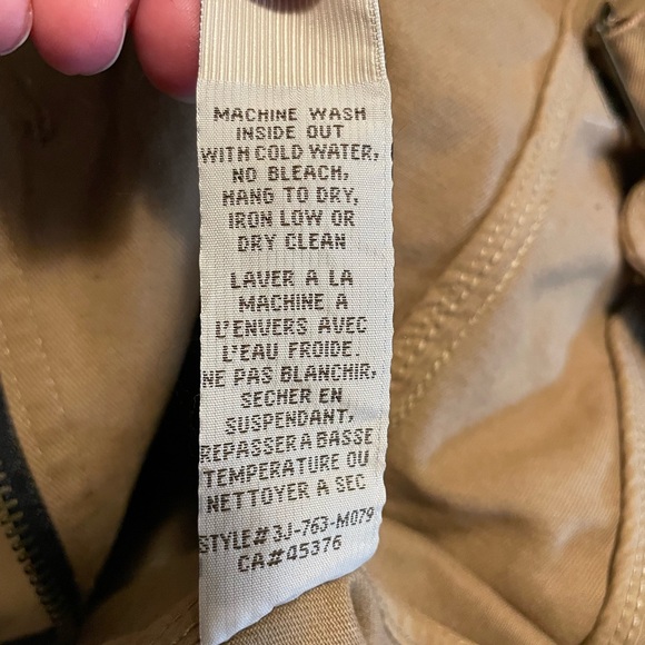 Urban Life Beige and Black Jacket Zipper & Button device - Picture 9 of 11